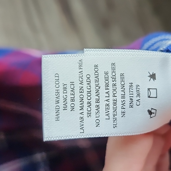 Rails Sloane Cropped Tie Front Top in Red/Blue Plaid - Picture 9 of 10